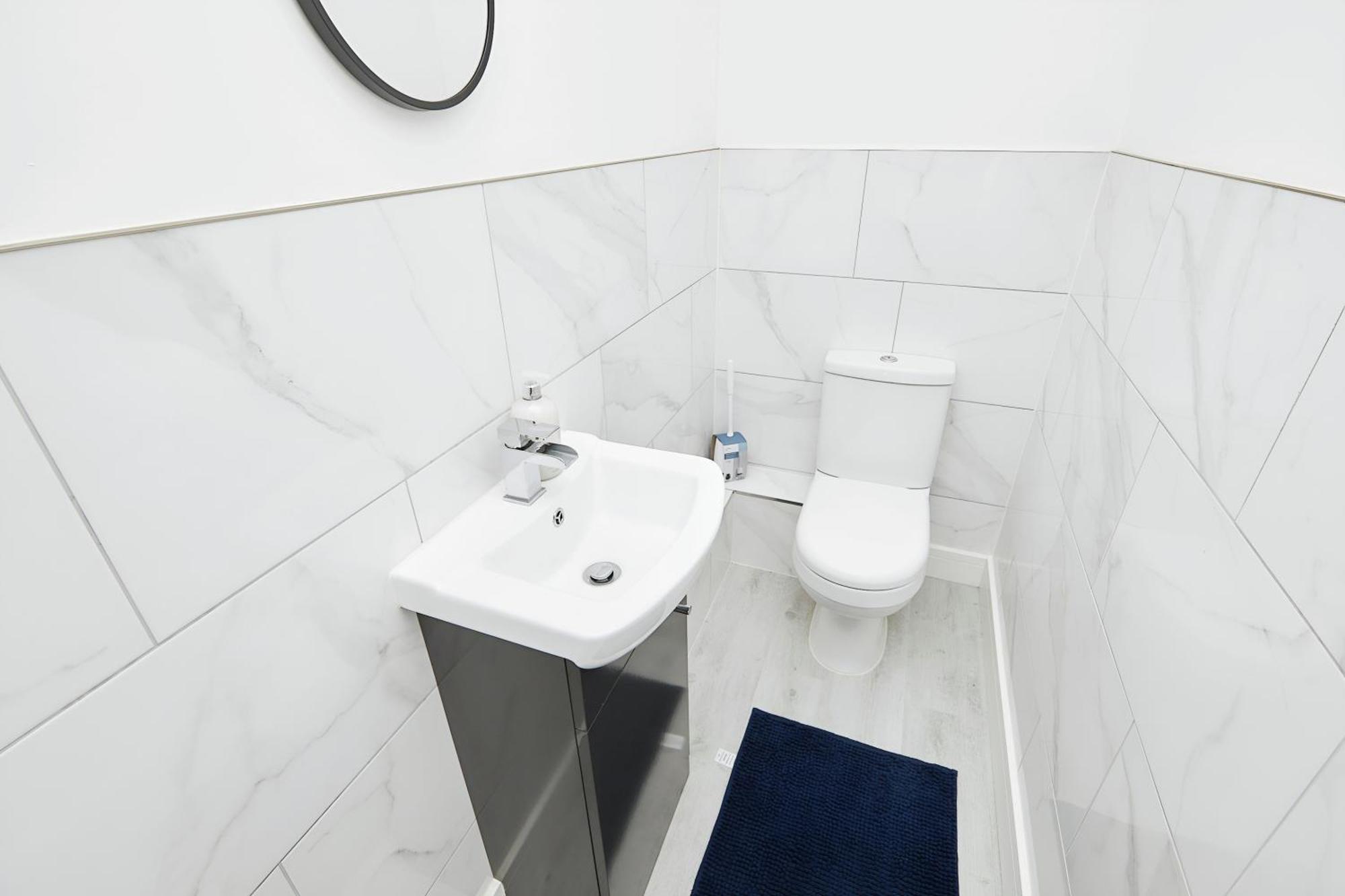 Modern Home In Derby City Centre - Free Gated Parking Esterno foto